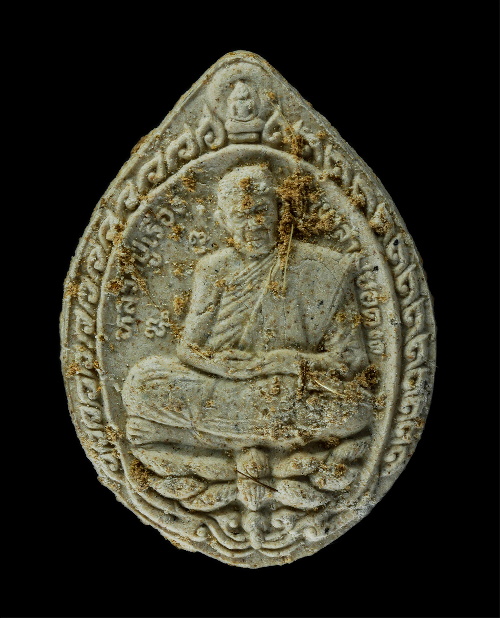 18Aug24 (68)p.jpg - พระผงหลวงปู่เรือง อาภัสสโร รุ่นพิเศษทิ้งทวน รุ่งเรืองเจริญ ปี2539 วัดเขาสามยอด จ.ลพบุรี มีเกศาด้านหน้า เนื้อผงพุทธคุณ ผงว่าน พระเก่าสวย มวลสารดี สร้าง [..] | https://kamulet.in.th